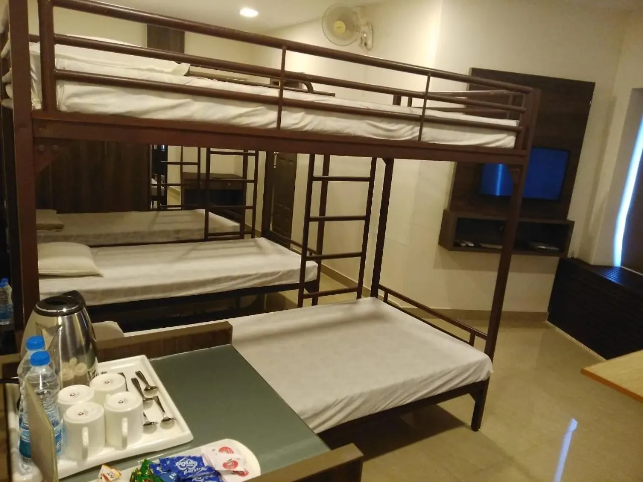 梅林国际酒店 Thrissur 酒店